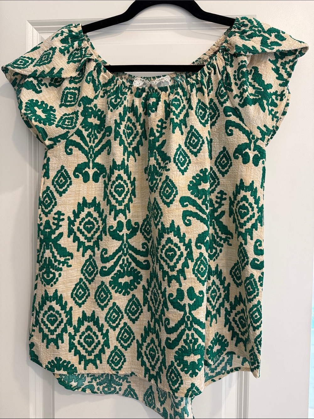 Women’s Green Patterned Off-Shoulder Top